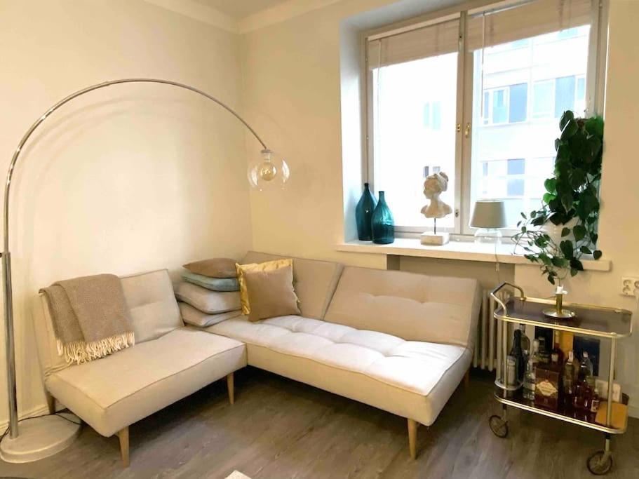 Glorious Apartment In Hakaniemi Helsinki Exterior photo
